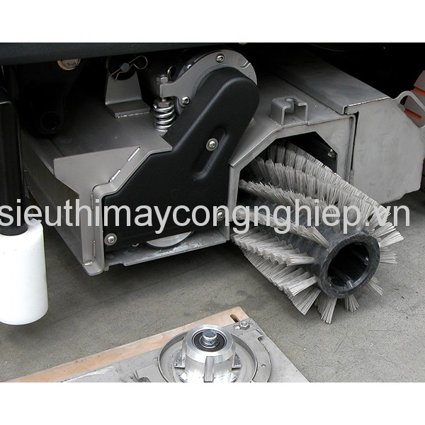 Máy chà sàn liên hợp ngồi lái Fasa A18 R90