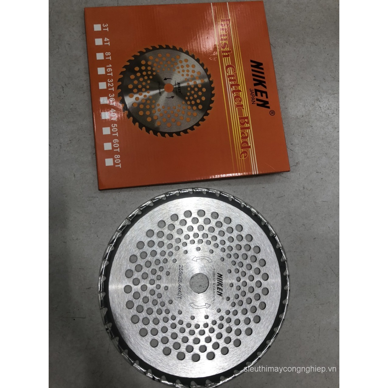 Lưỡi cắt cỏ tròn hợp kim