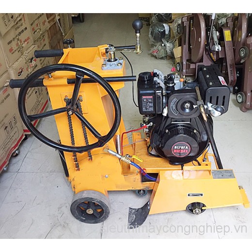 Máy cắt bê tông nhựa đường chạy Dầu 7HP (Giật Nổ)