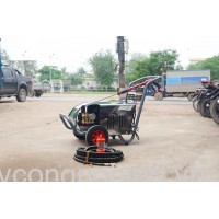 Máy phun rửa xe cao áp Camry 3200