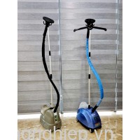 Bàn ủi hơi nước đứng Silver Star SR-8000 